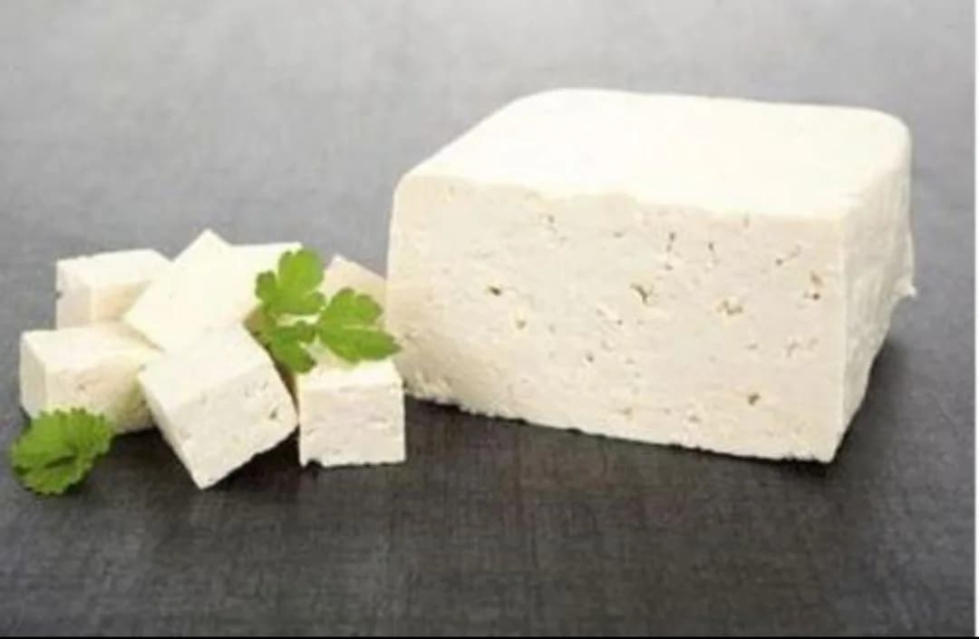 Paneer with double cream(buffalo milk)/পনীর ডাবল ক্রিম সমেত(মহিষের দুধের) 